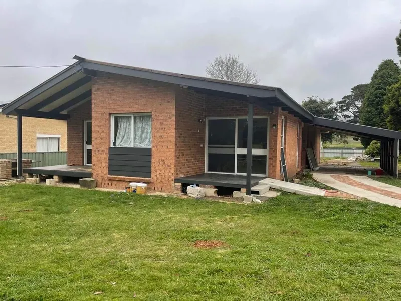 Spacious 4 bedroom family home