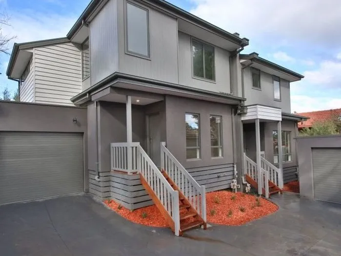 Modern 2 Storey Villa within School Zone