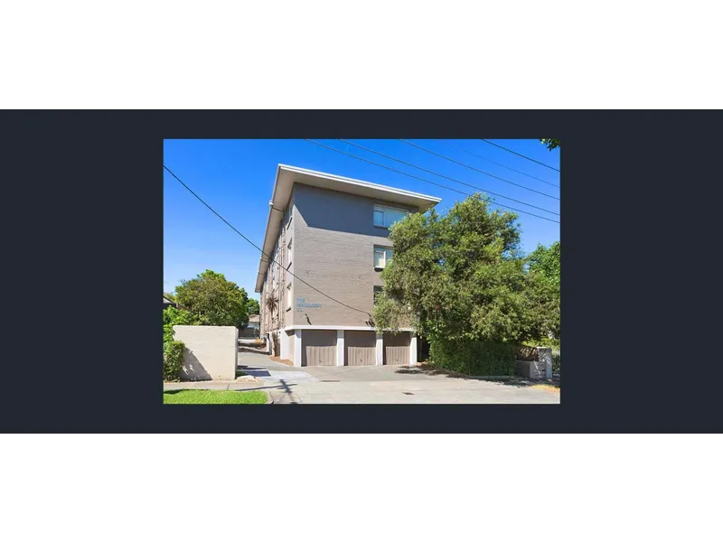 Spacious surrounds, perfectly positioned