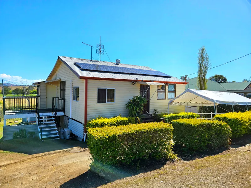 Big 1983m2 Block on the Outskirts of Kilcoy