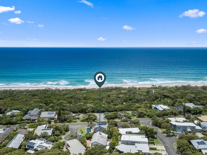 UNDER CONTRACT AT AUCTION