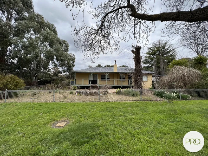 Family home close to town center
