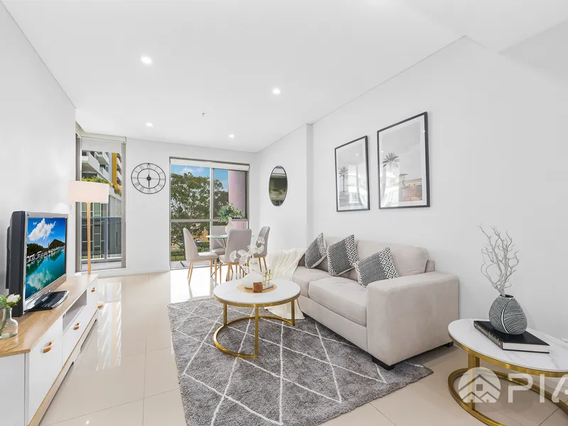 Vacant positioned ready to move in!!