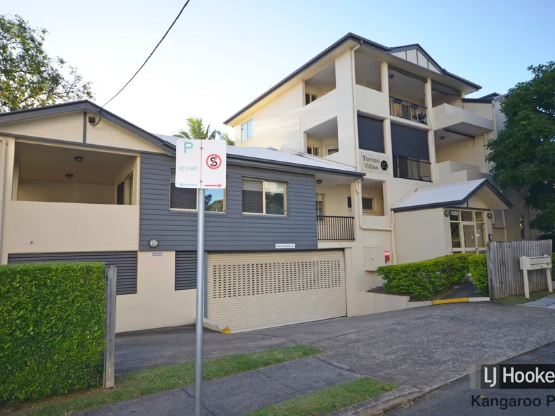 Renovated Apartment in Kangaroo Point.