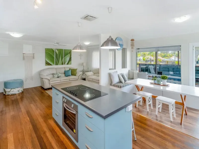 Family Beach House with Comfort, Space and Style