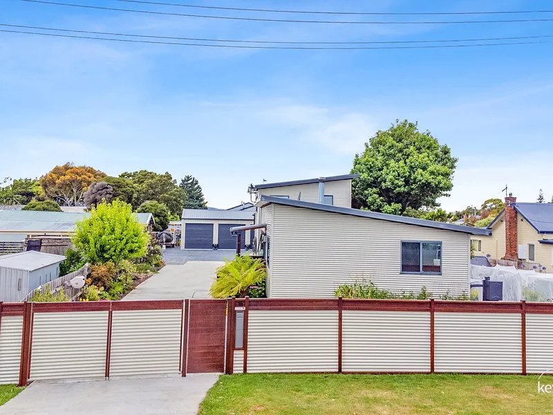 Entertainers Paradise!