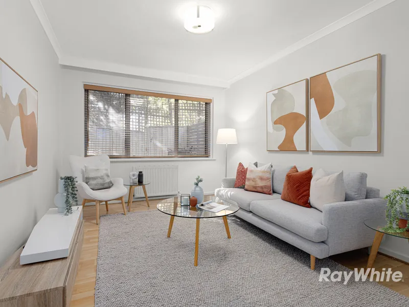 Online Auction | Charming 3-Bedroom Sanctuary in the Heart of Saint Kilda