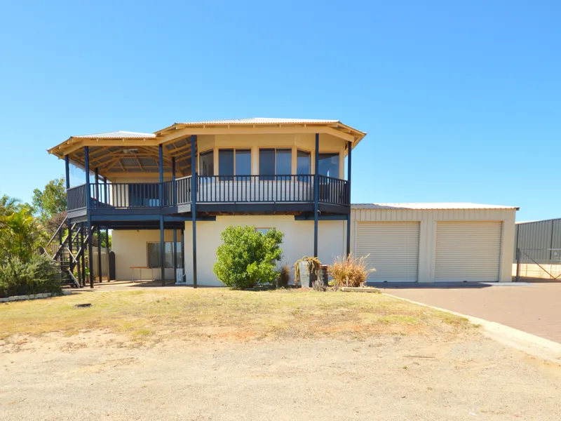 Have a coffee with Views