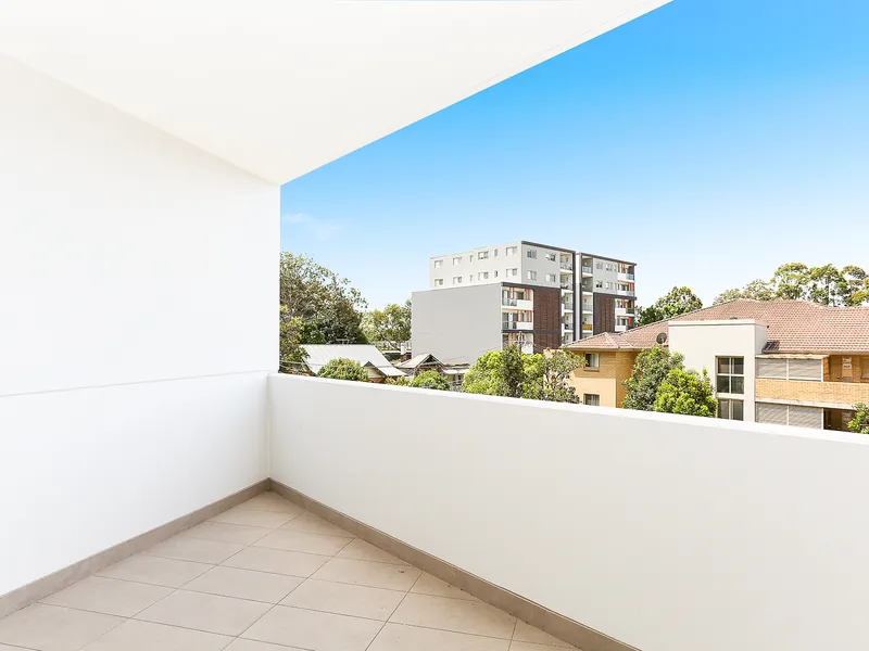 Well maintained apartment in excellent location