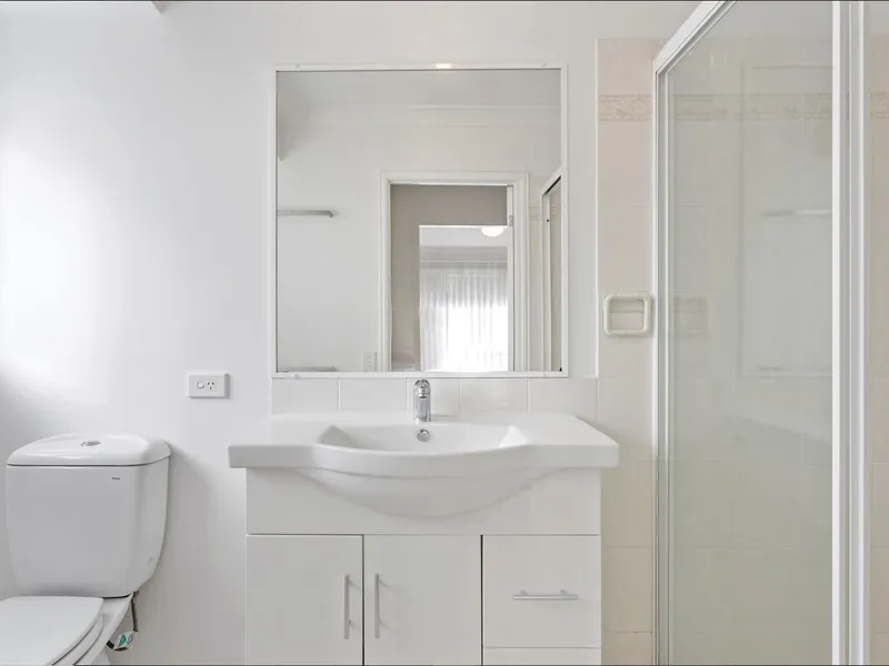 Peaceful Living in Convenient Location