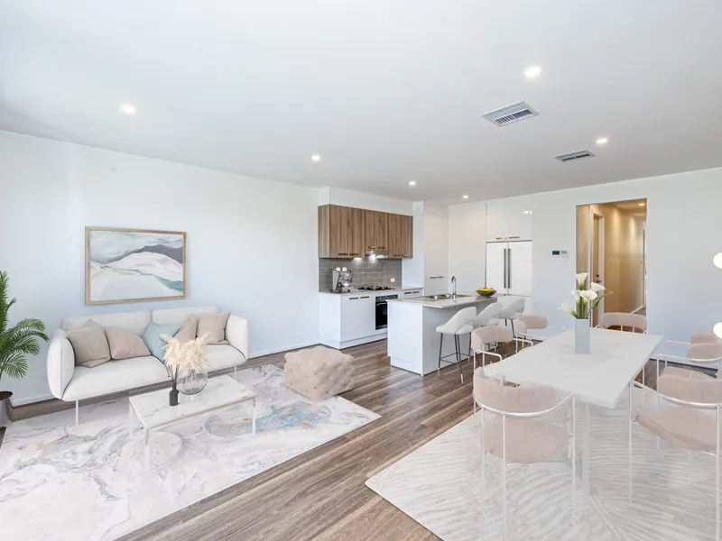 Low Maintenance Executive Living!