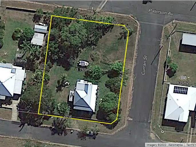 4 BEDROOM COLONIAL HOME - OPEN VERANDAH - 1765m2 ALLOTMENT WITH 3 STREET FRONTAGE.