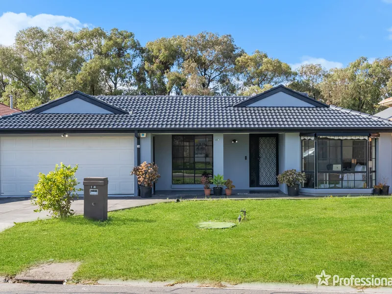 Spacious Family Living with Architectural Flair Set in a Prime Pocket!