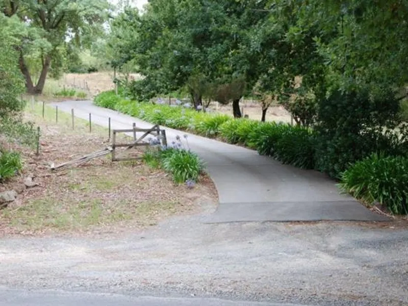 Aldgate 2000m2 Prestigious Location Elevated Serviced Land