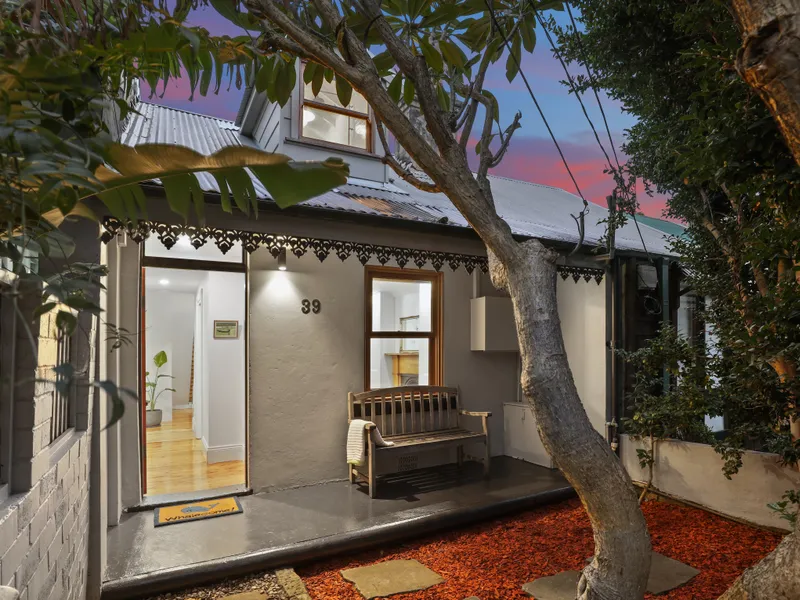 Picture-Perfect Abode in Premier Locale