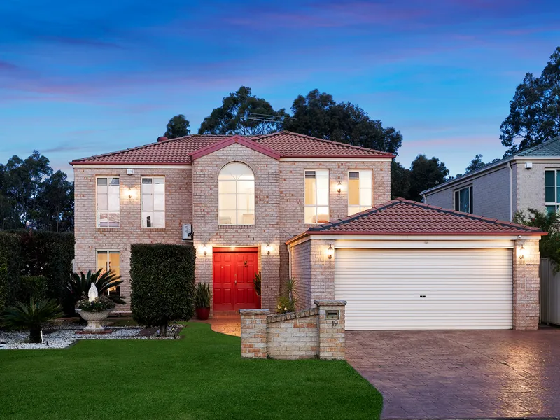 Family Home In Prestigious Estate