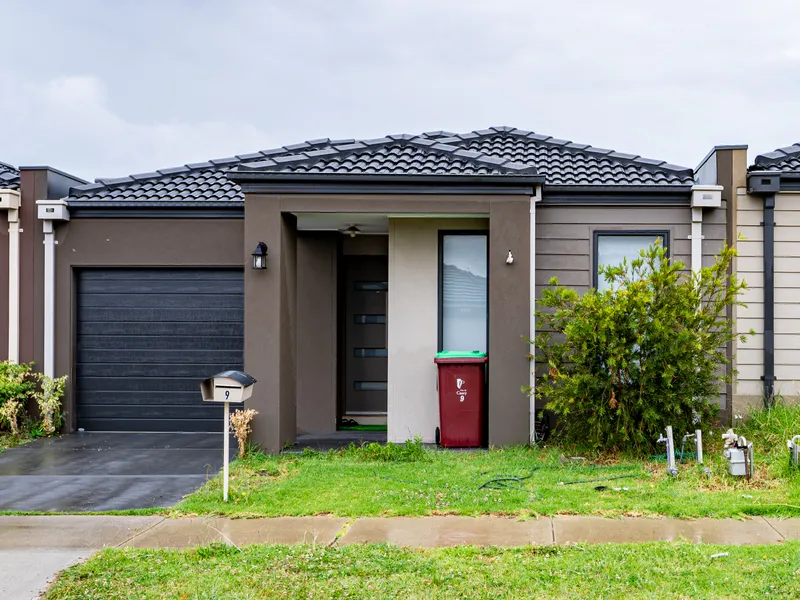 A Family Home Gem in Bloom 