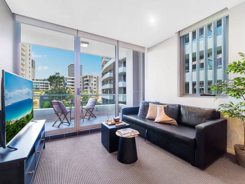 Modern And Affordable Luxury Apartment - Please call Andrew on 0411 688 662 for an inspection