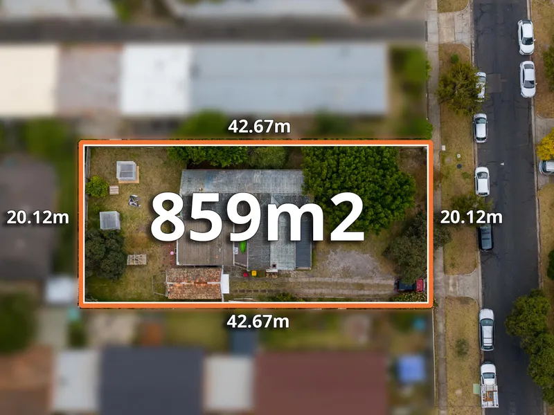 Dream big for an enviable coastal position