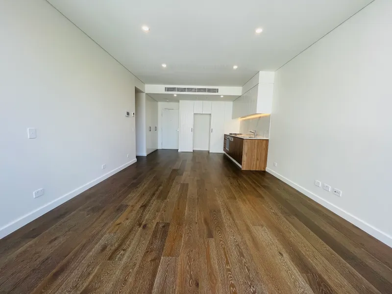 EVERYTHING IN ONE PLACE.