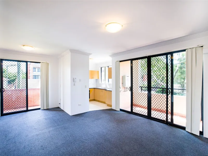 Freshly Renovated and Spacious Apartment!