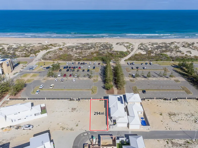 PREMIUM 294SQM BEACH FRONT BLOCK - NO STRATA FEES