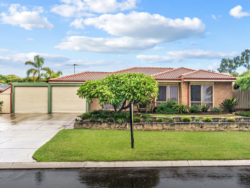 GORGEOUS HOME IN PEACEFUL CULDESAC LOCATION!