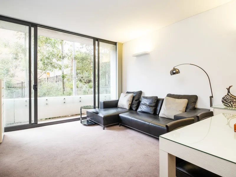 Tranquil apartment offers designer luxury in a private bush setting