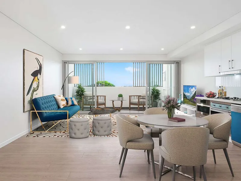 Spacious 2 bedroom apartment with 2 bathrooms and panoramic NE City and suburban views!