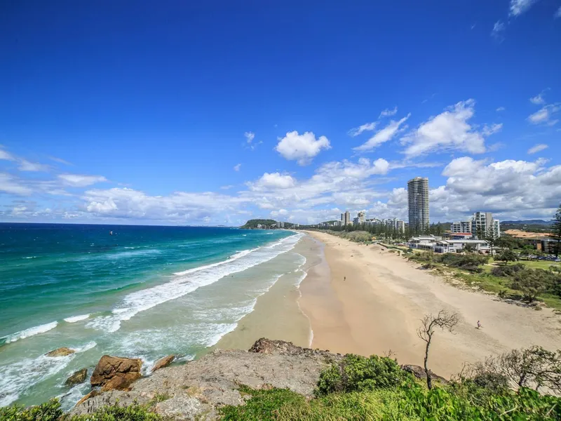 Exclusive “Comet”– The Sky’s the Limit!