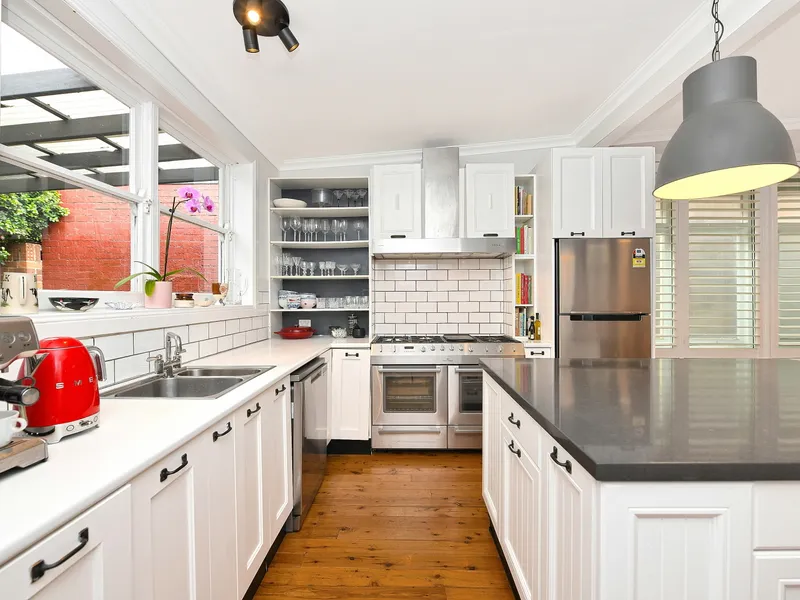 LEASED- DEPOSIT TAKEN - INSPECTION CANCELLED