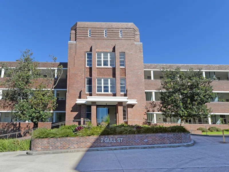 One Bedroom Gem Just 650 Metres to Little Bay Beach