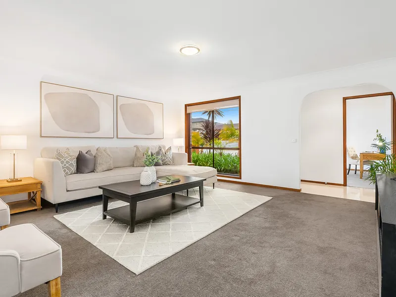 Modern home set in tranquil cul-de-sac address