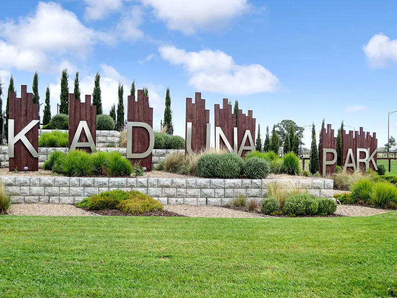 Lucky last on Clements Street! Titled land ready to build on!