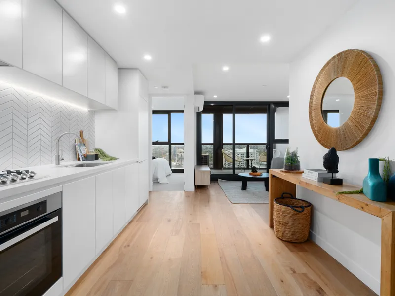 North facing apartment with breathtaking views! Nomination Sale with Stamp Duty Savings. 