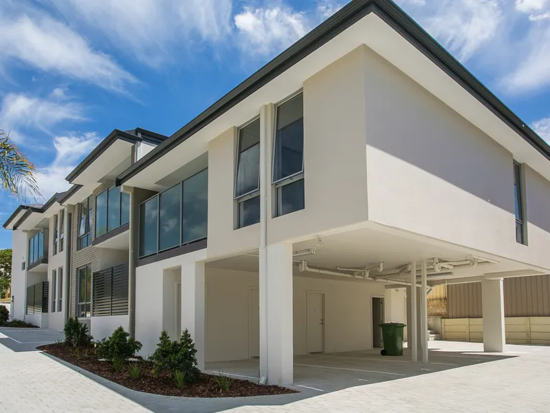 1 Bed 1 Bath apartment available soon