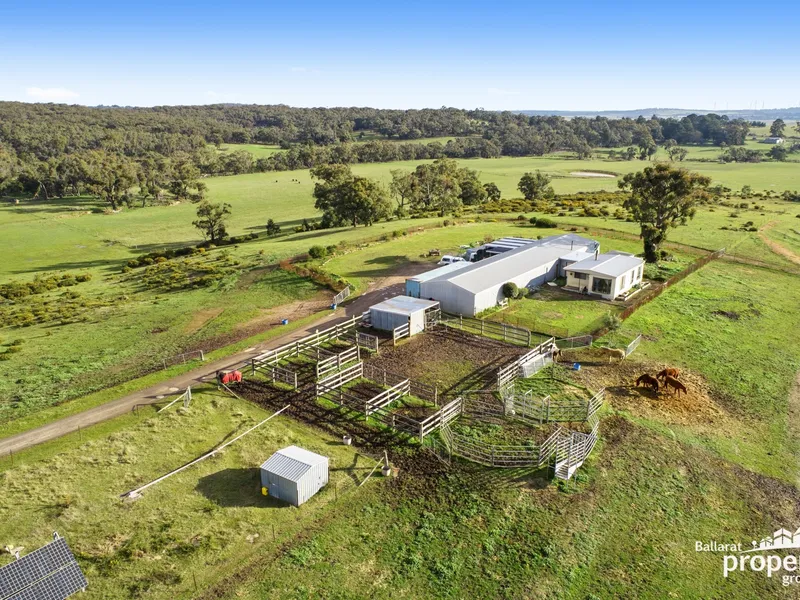 180 Acres With Valley Views.