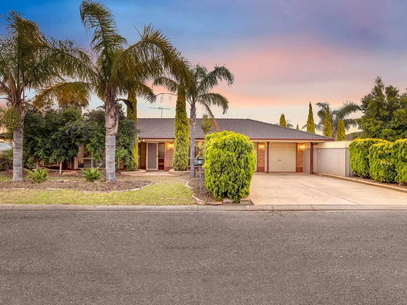 CORNER BLOCK ON SILVERTOP!