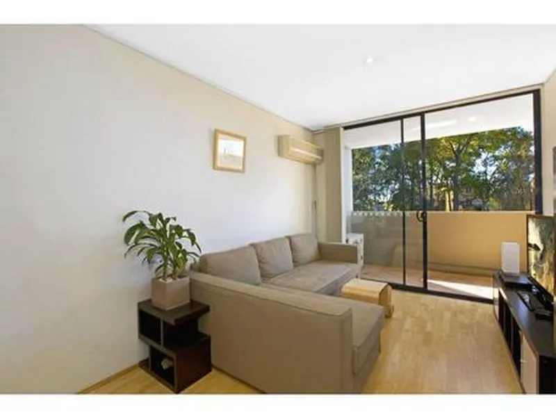 Superb Location - Everything Within a Few Minutes Walk!