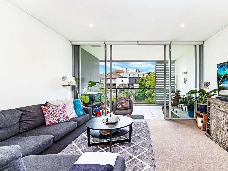 Expansive North Facing unit with an ideal floor plan