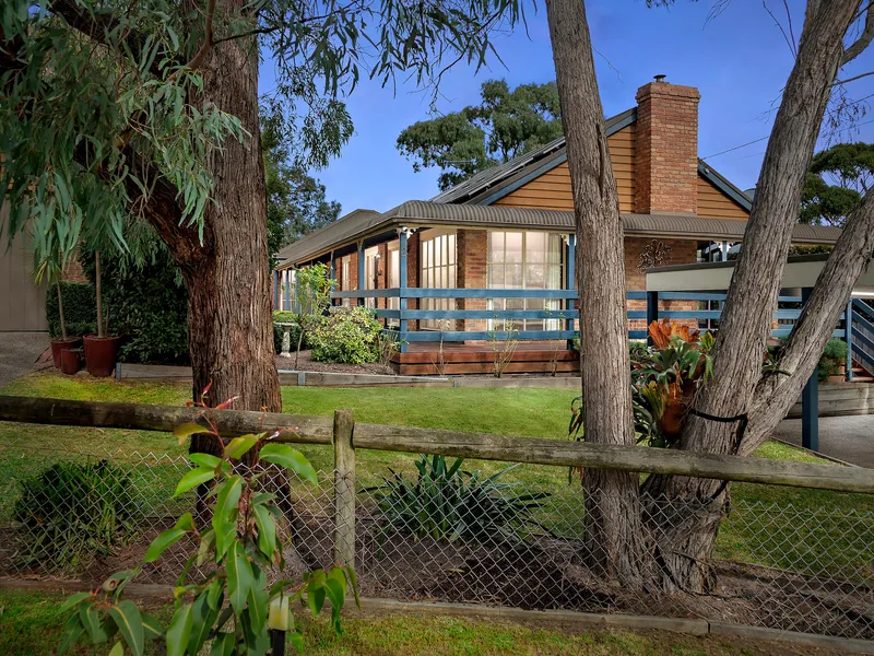 Leafy aspects and relaxed family living