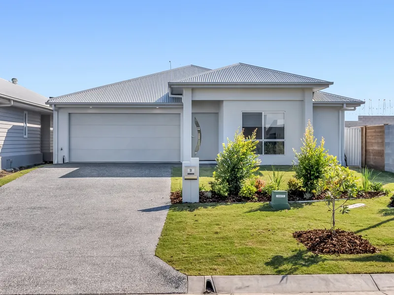 EXCEPTIONAL BRAND NEW FAMILY HOME - AVAILABLE NOW