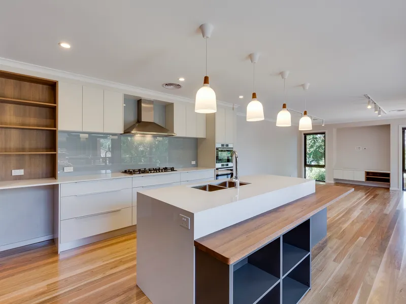 Renovated Family Home with a View