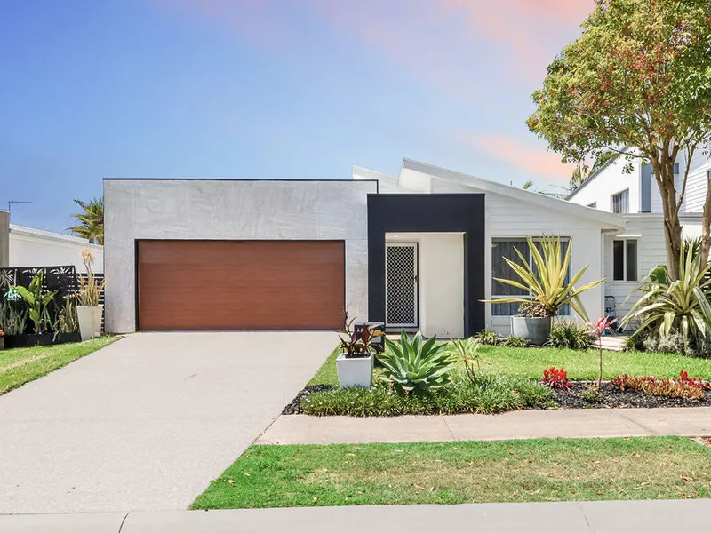 Perfect Family Home in COVA COMMUNITY