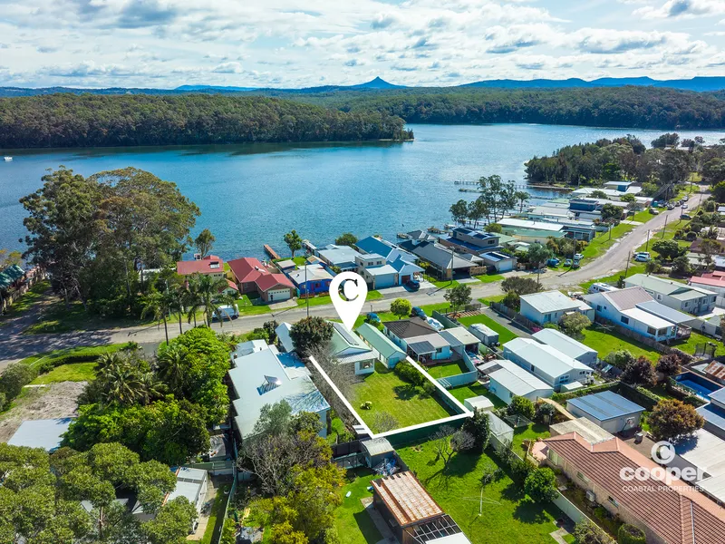 Lakeside Cottage @ Burrill