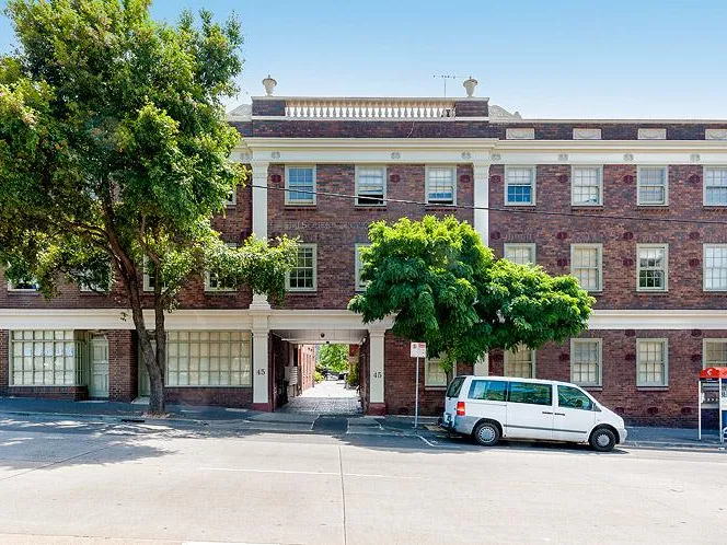 Cambridge Court - 1 Bedroom Apartment with a Double Bed