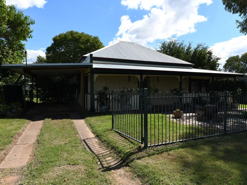 Fully Furnished Picturesque property!