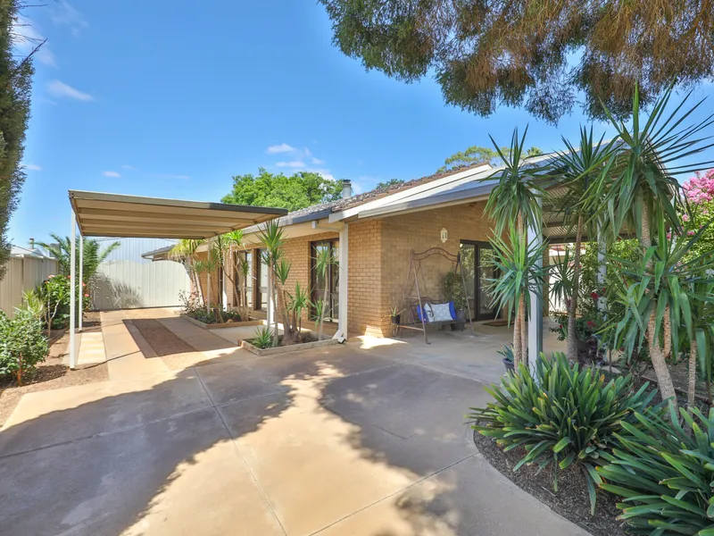 Private Street, Private Home 