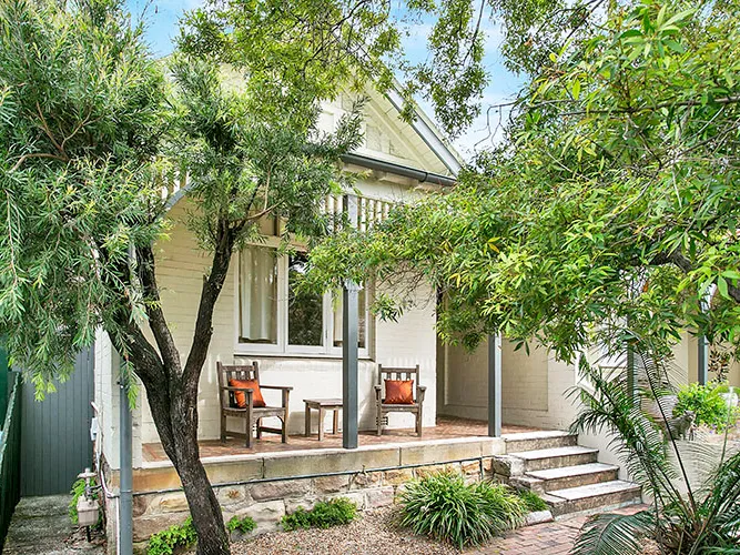 A Supreme Residence, Blending Elegance & Comfort