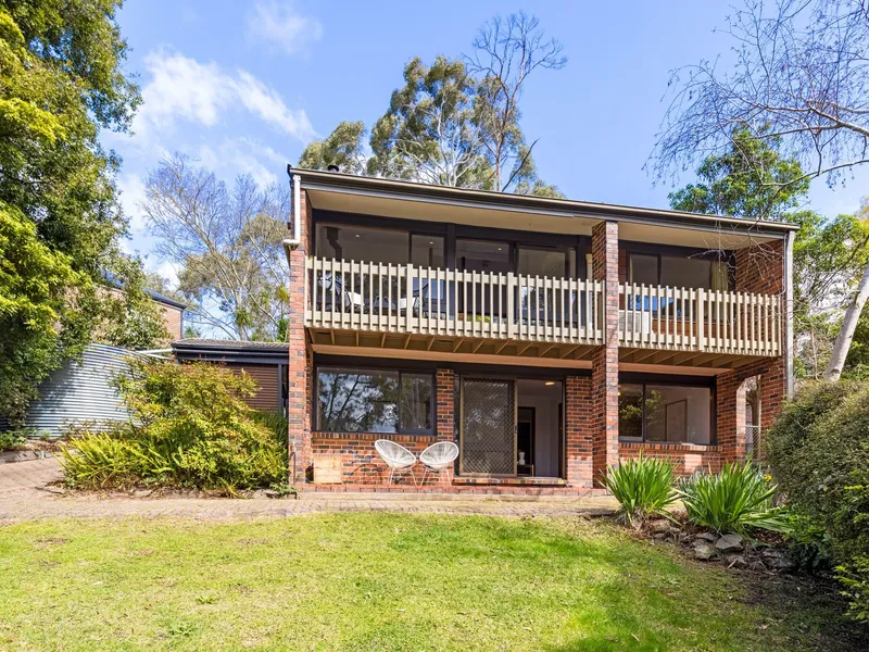 Your own slice of Stirling, with a leafy outlook and plenty of space to enjoy!